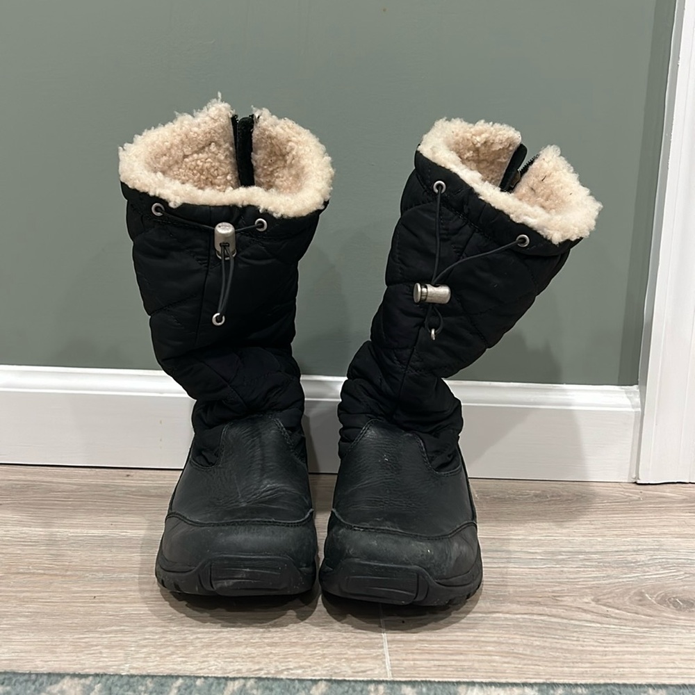 Ugg winter boots